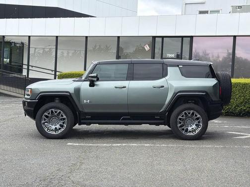 Moonshot Green Matte 2024 GMC HUMMER EV SUV 3X