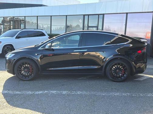 2020 Tesla Model X Long Range Plus Dual Motor All-Wheel Drive