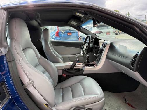 LeMans Blue Metallic 2005 Chevrolet Corvette Base