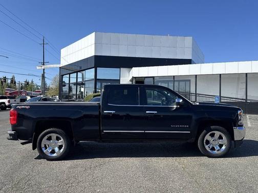 Graphite Metallic 2017 Chevrolet Silverado 1500 LTZ