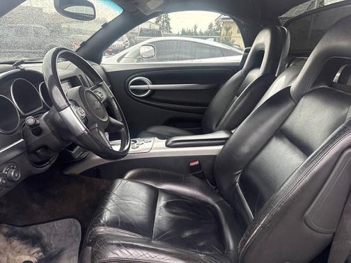 2004 Chevrolet SSR LS 2dr Regular Cab Convertible Rwd SB