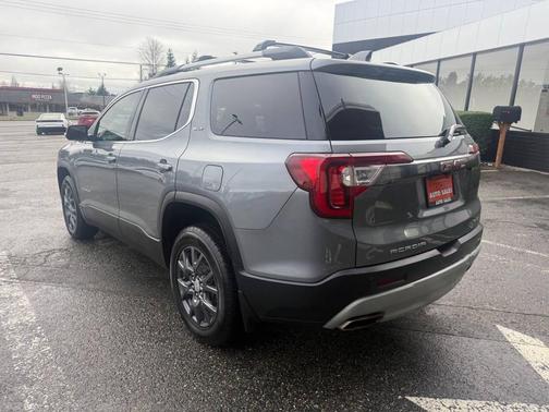 2022 GMC Acadia AWD SLT