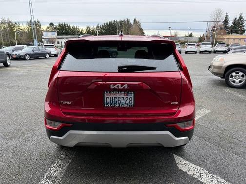 2025 Kia Niro LX