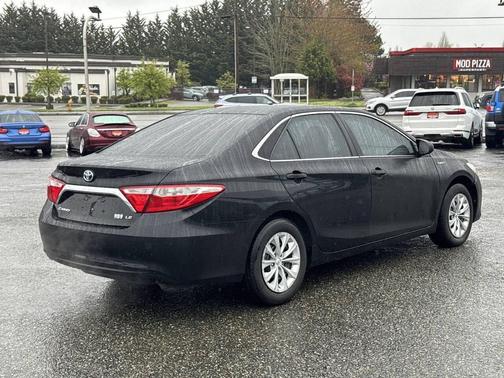 Midnight Black Metallic 2016 Toyota Camry Hybrid LE