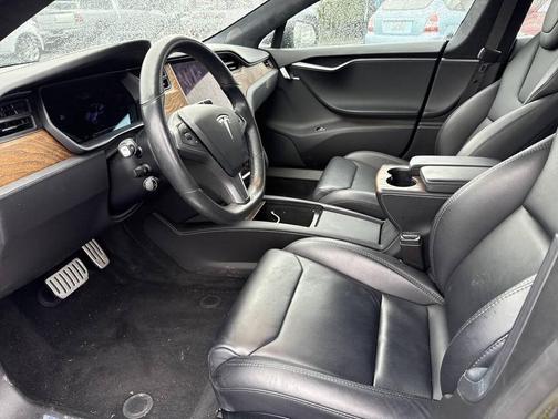 Obsidian Black Metallic 2018 Tesla Model S P100D