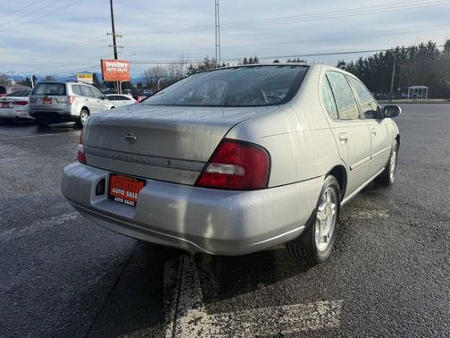 2001 Nissan Altima GLE