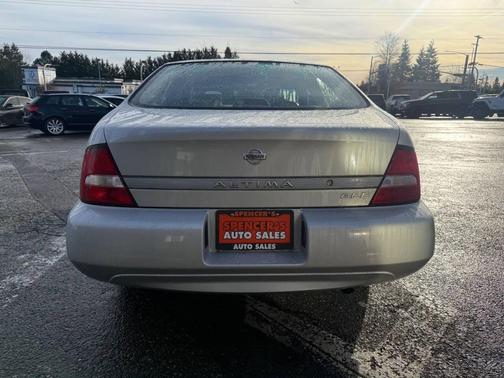2001 Nissan Altima GLE