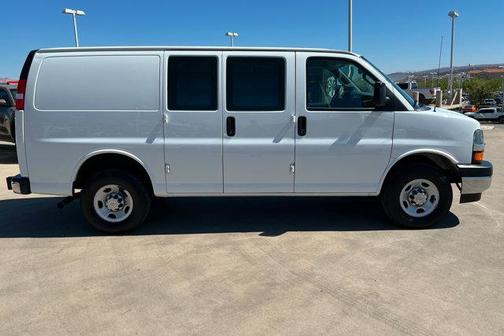2024 Chevrolet Express 2500 RWD 2500 Regular Wheelbase WT