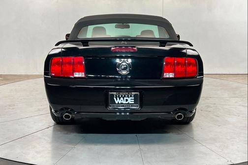 Black Clearcoat 2009 Ford Mustang GT