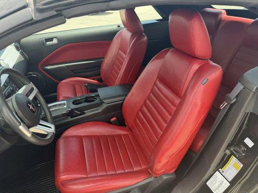 Black Clearcoat 2009 Ford Mustang GT