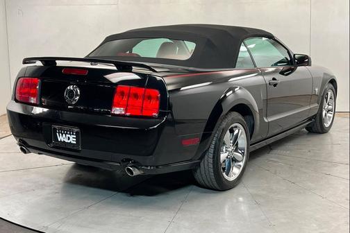 Black Clearcoat 2009 Ford Mustang GT