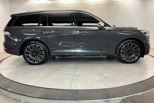 CHROMA CAVIAR DARK GRAY MET 2020 Lincoln Aviator Black Label AWD