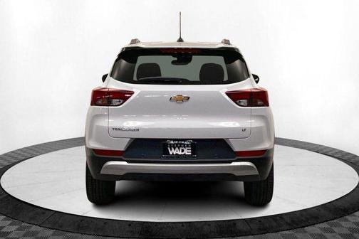 Summit White 2025 Chevrolet Trailblazer LT