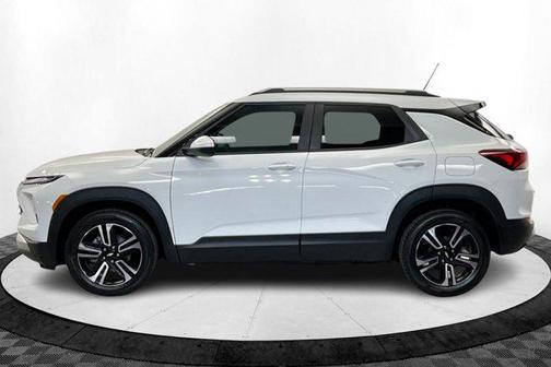 Summit White 2025 Chevrolet Trailblazer LT