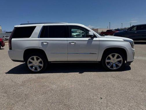 2017 Cadillac Escalade Premium Luxury