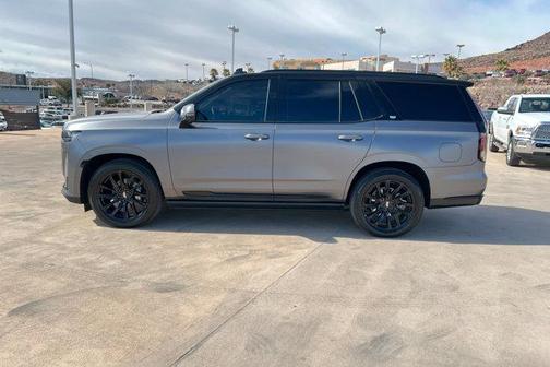 2023 Cadillac Escalade Sport