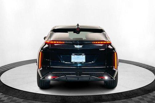 2026 Cadillac LYRIQ V-Series w/1SM