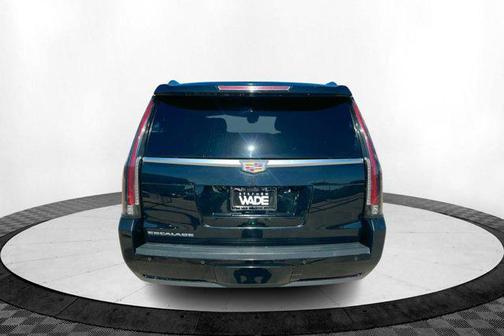 2019 Cadillac Escalade Luxury
