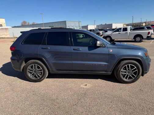 2021 Jeep Grand Cherokee Trailhawk