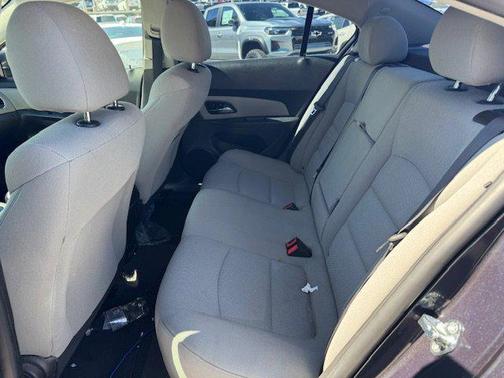 2015 Chevrolet Cruze 1LT