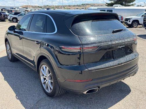 2023 Porsche Cayenne