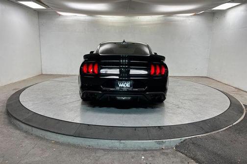 2022 Ford Mustang EcoBoost