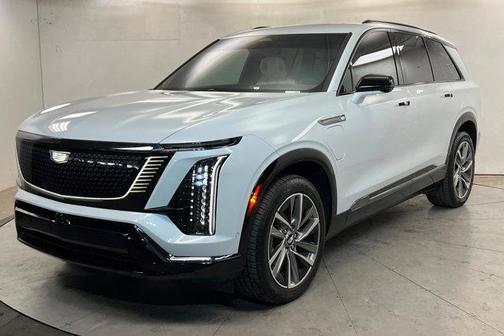 Vibrant White Tricoat 2026 Cadillac VISTIQ Sport