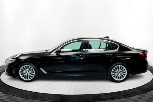 2021 BMW 530 530i