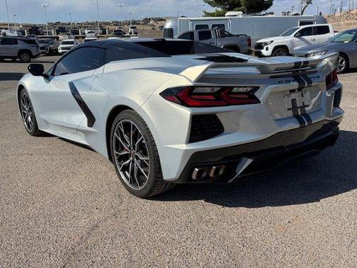 2023 Chevrolet Corvette Stingray w/2LT