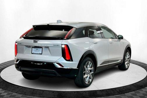 2025 Cadillac OPTIQ Luxury 2 AWD