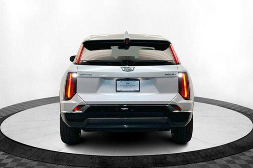 2025 Cadillac OPTIQ Luxury 2 AWD