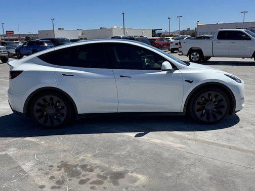 2022 Tesla Model Y Performance Dual Motor All-Wheel Drive