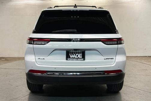 Bright White Clearcoat 2022 Jeep Grand Cherokee Limited