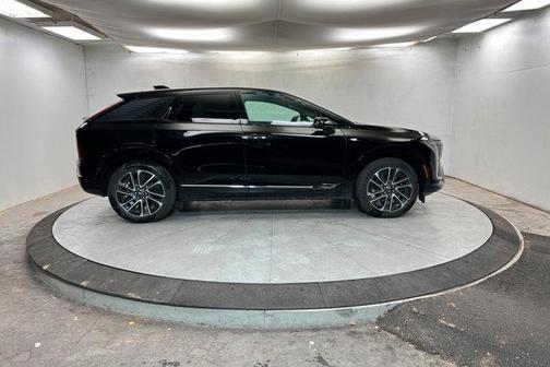 2026 Cadillac OPTIQ Premium Sport