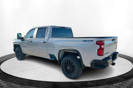2026 Chevrolet Silverado 2500 Custom