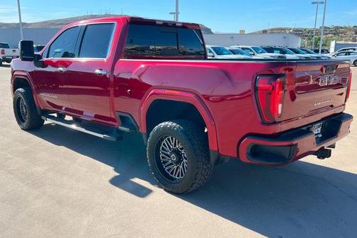 Cayenne Red Tintcoat 2022 GMC Sierra 2500 Denali