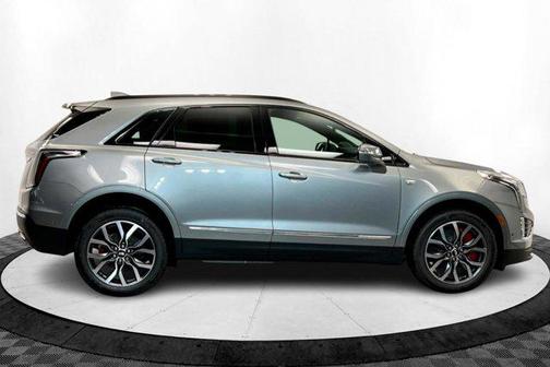 2025 Cadillac XT5 Sport
