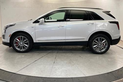 Crystal White Tricoat 2026 Cadillac XT5 Sport