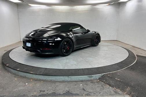 2025 Porsche 911 Carrera GTS