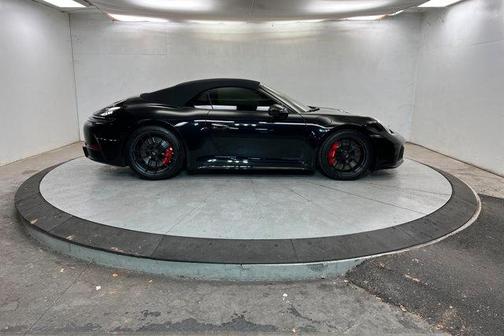 2025 Porsche 911 Carrera GTS