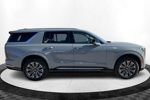 2026 Cadillac Escalade IQL Luxury