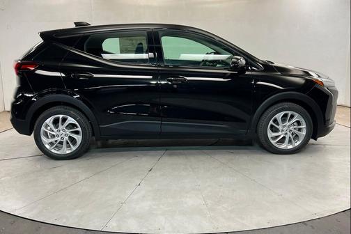 Mosaic Black Metallic 2027 Chevrolet Bolt LT FWD