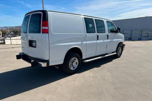 2024 Chevrolet Express 2500 RWD 2500 Regular Wheelbase WT