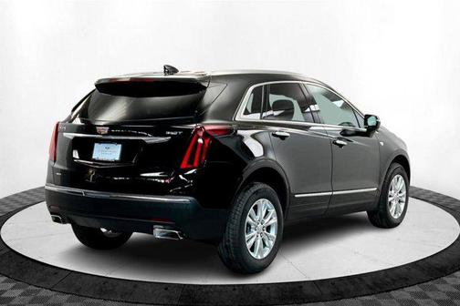 2025 Cadillac XT5 Luxury