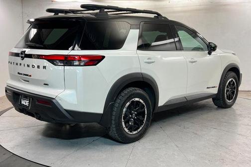 2024 Nissan Pathfinder Rock Creek 4WD