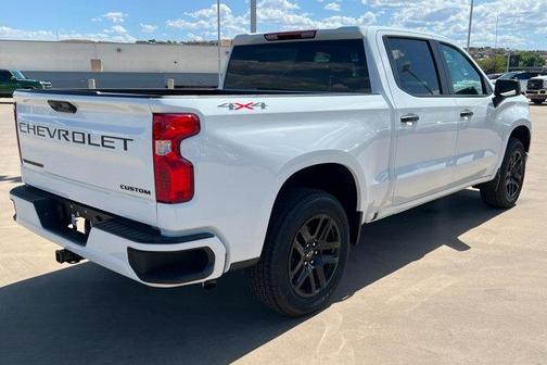 Summit White 2026 Chevrolet Silverado 1500 Custom