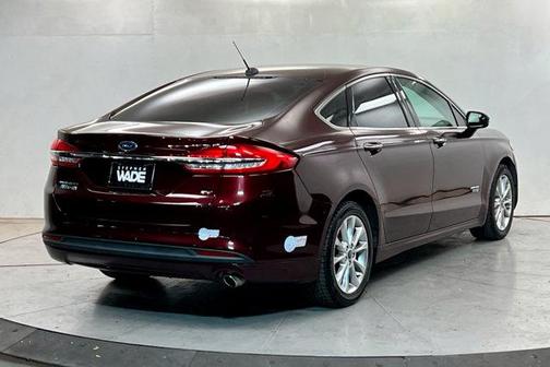 2018 Ford Fusion Energi SE Luxury