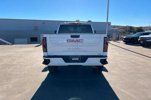 2025 GMC Sierra 2500 AT4