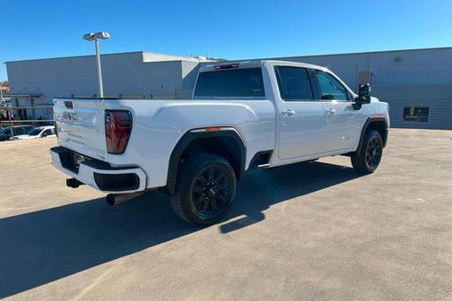 2025 GMC Sierra 2500 AT4
