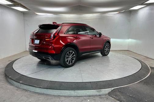 2024 Cadillac XT4 Sport